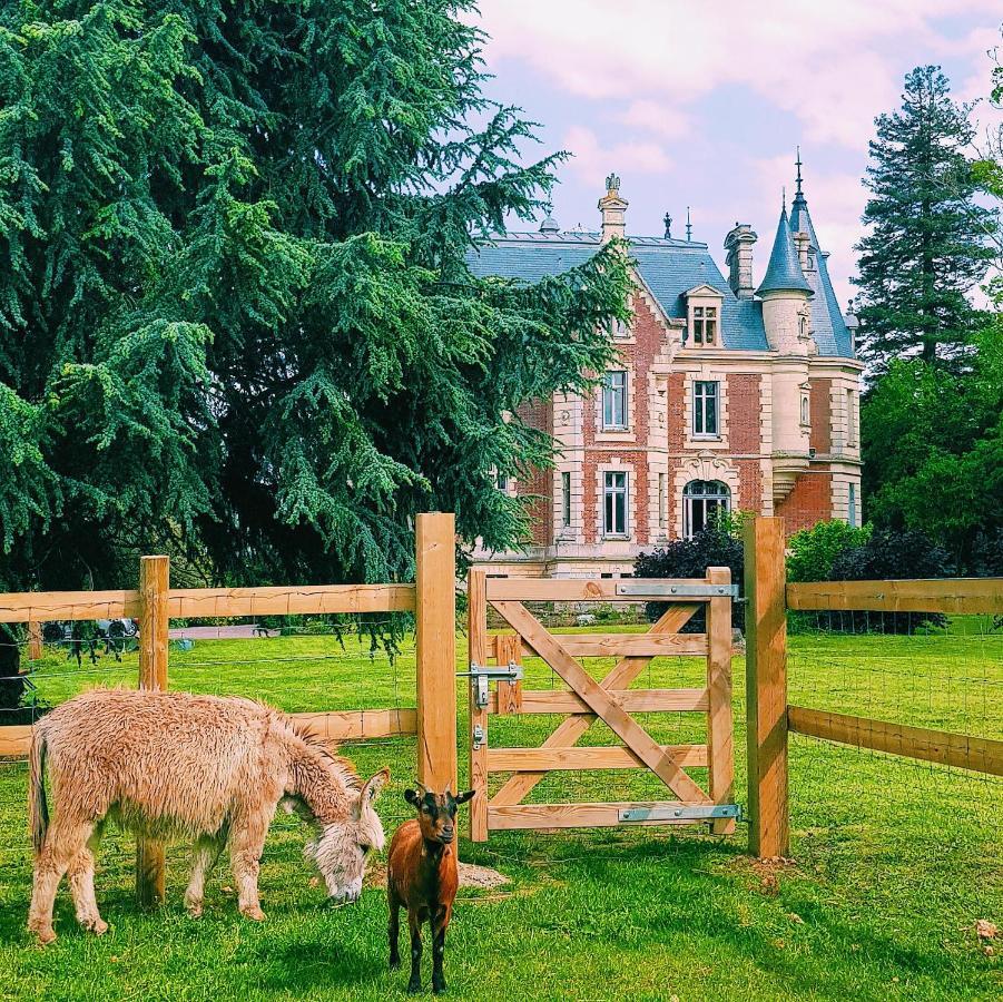 Chateau De Hieville Saint-Pierre-en-Auge Zewnętrze zdjęcie